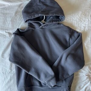 SOLD Aritzia cozy sweatfleece perfect Hoodie
